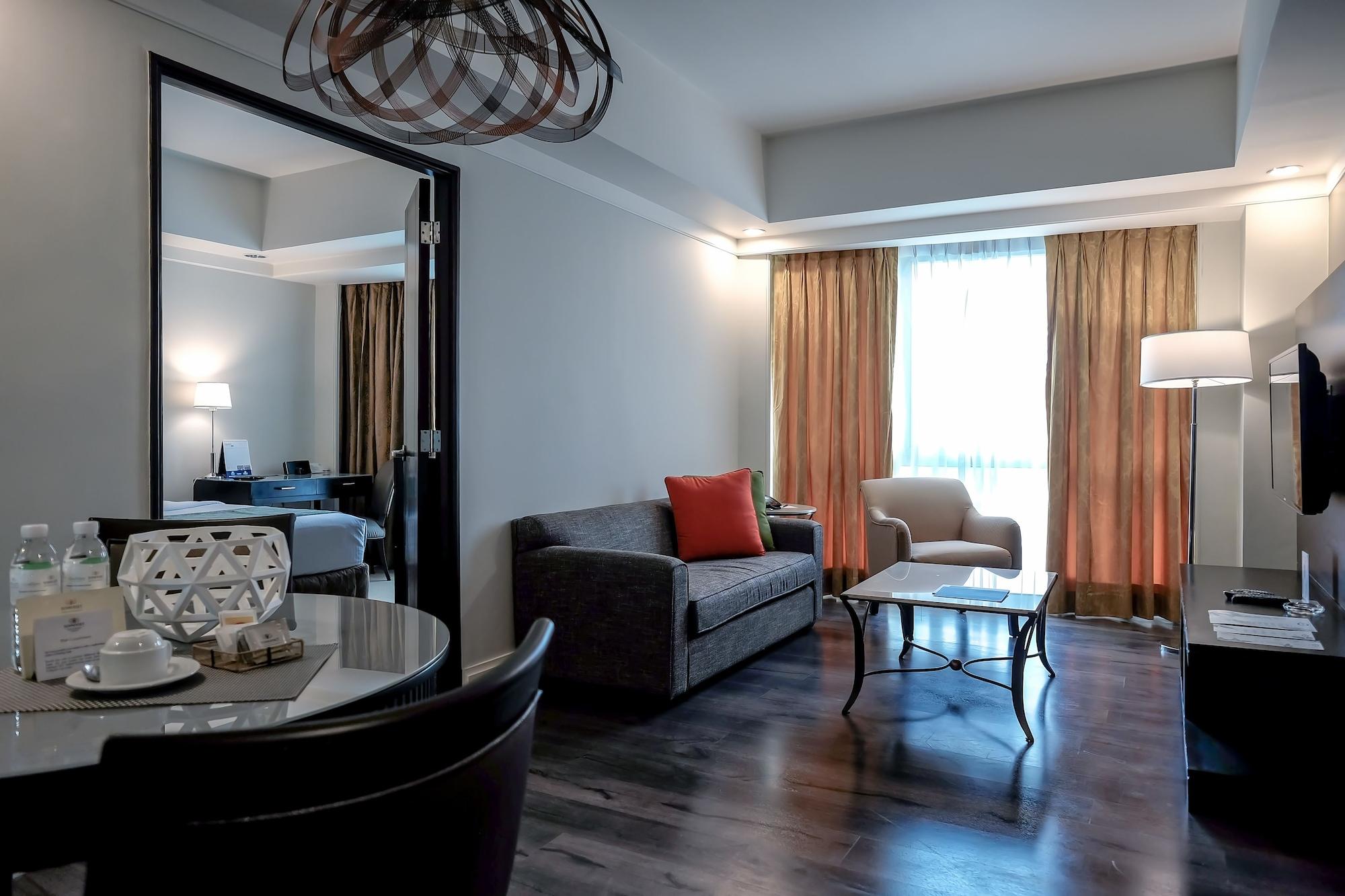 Somerset Millennium Makati Makati City Bagian luar foto
